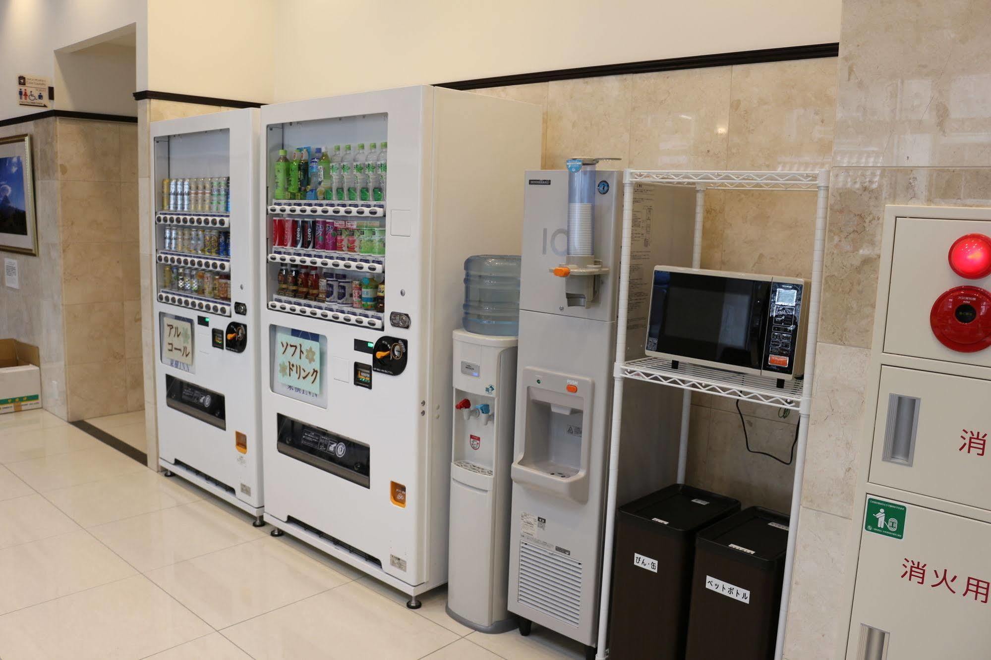 Toyoko Inn Nagoya-Eki Sakuradori-Guchi Honkan Zewnętrze zdjęcie