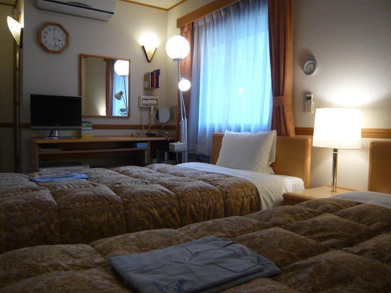 Toyoko Inn Nagoya-Eki Sakuradori-Guchi Honkan Zewnętrze zdjęcie