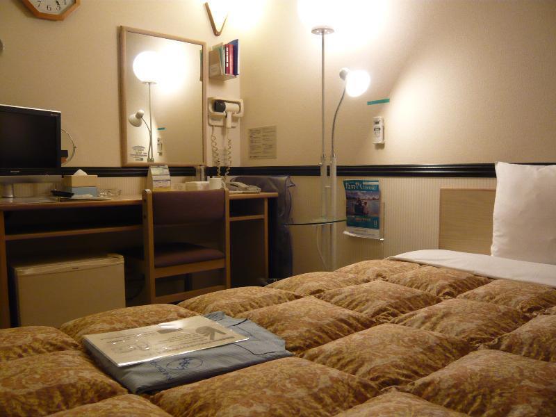 Toyoko Inn Nagoya-Eki Sakuradori-Guchi Honkan Zewnętrze zdjęcie